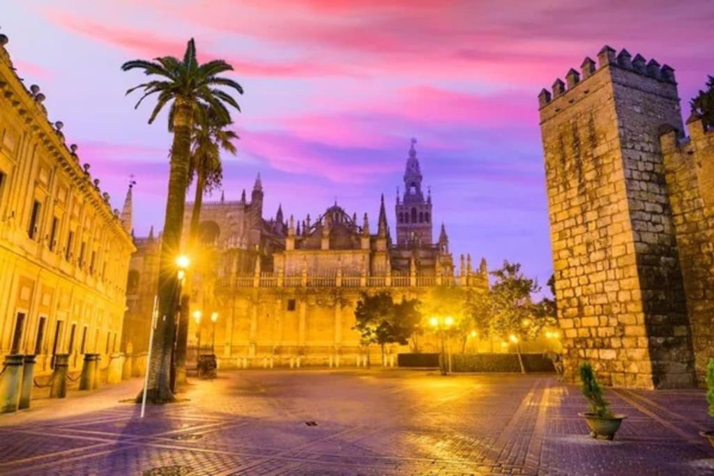 Cozy And Well Connected Siviglia